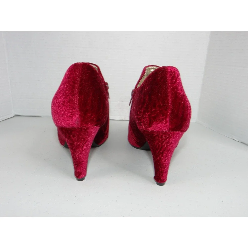 Bellini Womens Wine Red Crushed Velvet Pointed Toe Ankle Booties Gold Tip 3442